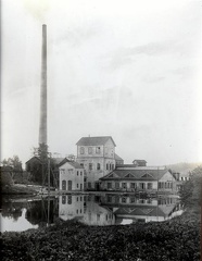 1919 Gamla verket med skorstenen